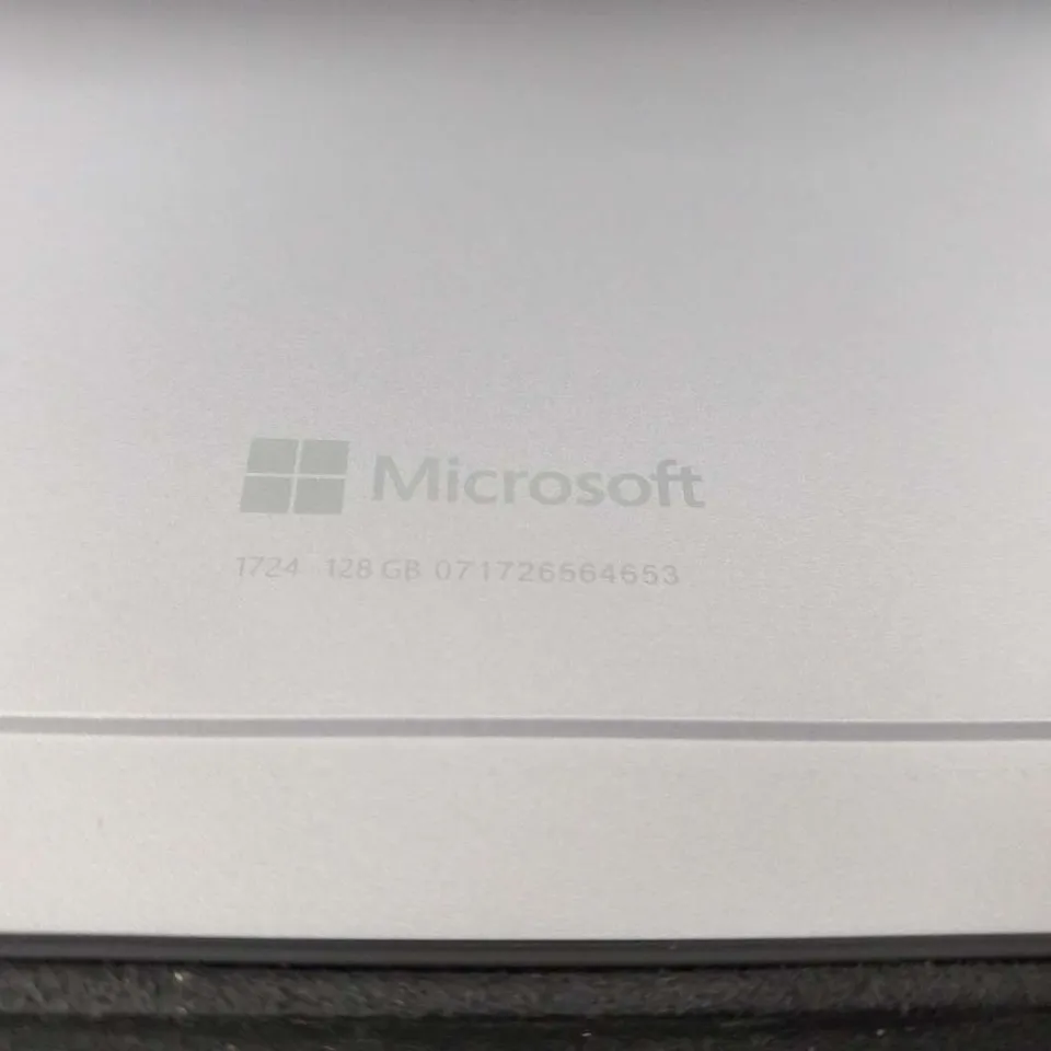 MICROSOFT SURFACE PRO 4 128GB 1724