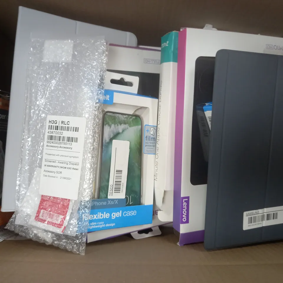 BOX OF APPROX 20 ASSORTED CASES TO INCLUDE - SAMSUNG GALAXY TAB A6 - SAMSUNG GALAXY NOTE 20 ULTRA 5G - IPHONE 12 MINI SCREEN PROTECTOR ECT