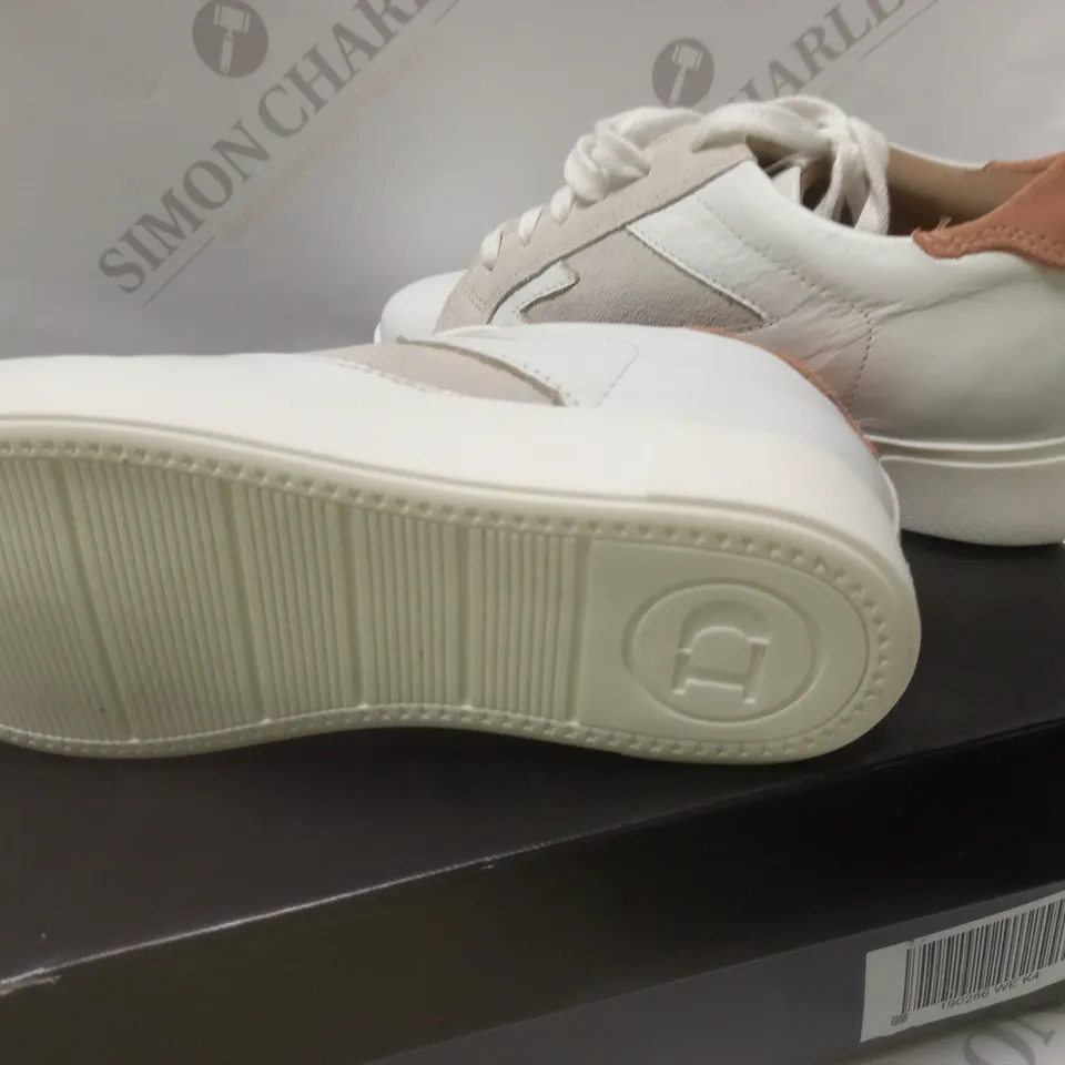 BOXED DUNE WHITE LEATHER TRAINERS -SIIZE 4