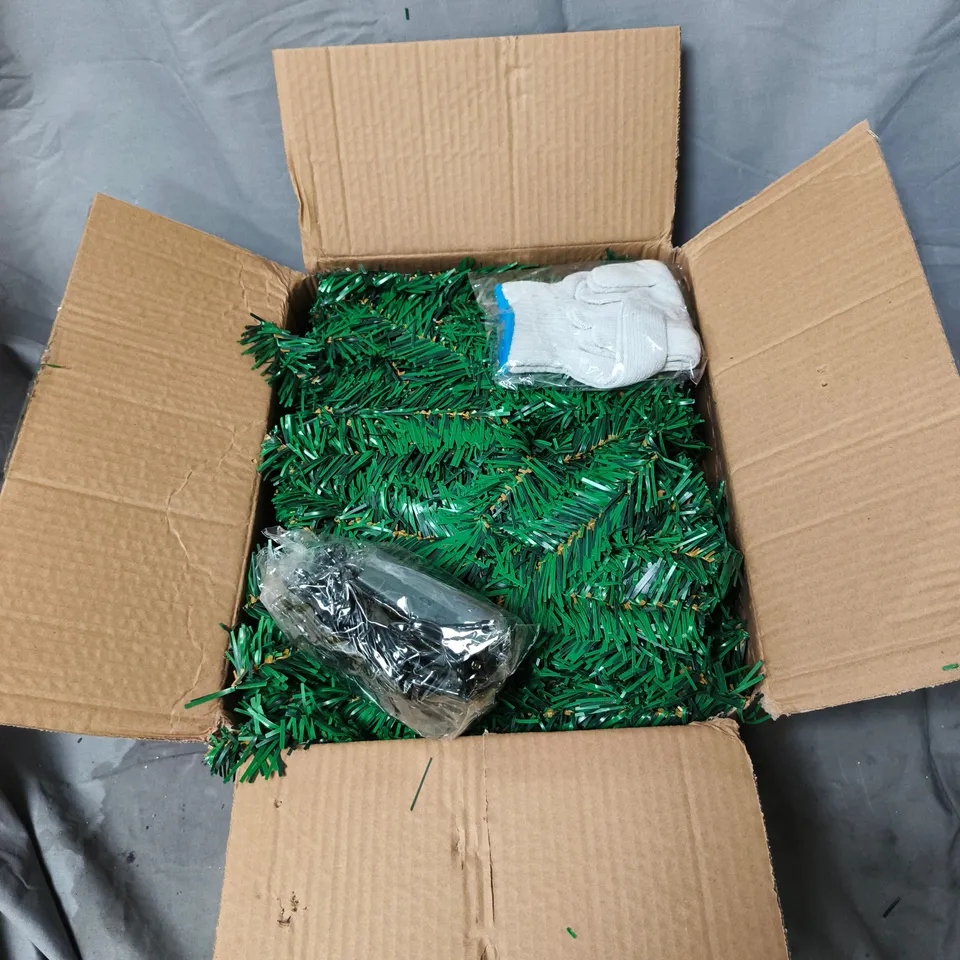 FESTIVE CHRISTMAS DECORATION WITH LIGHTS, CONTROL BOX AND PROTECTIVE GLOVES