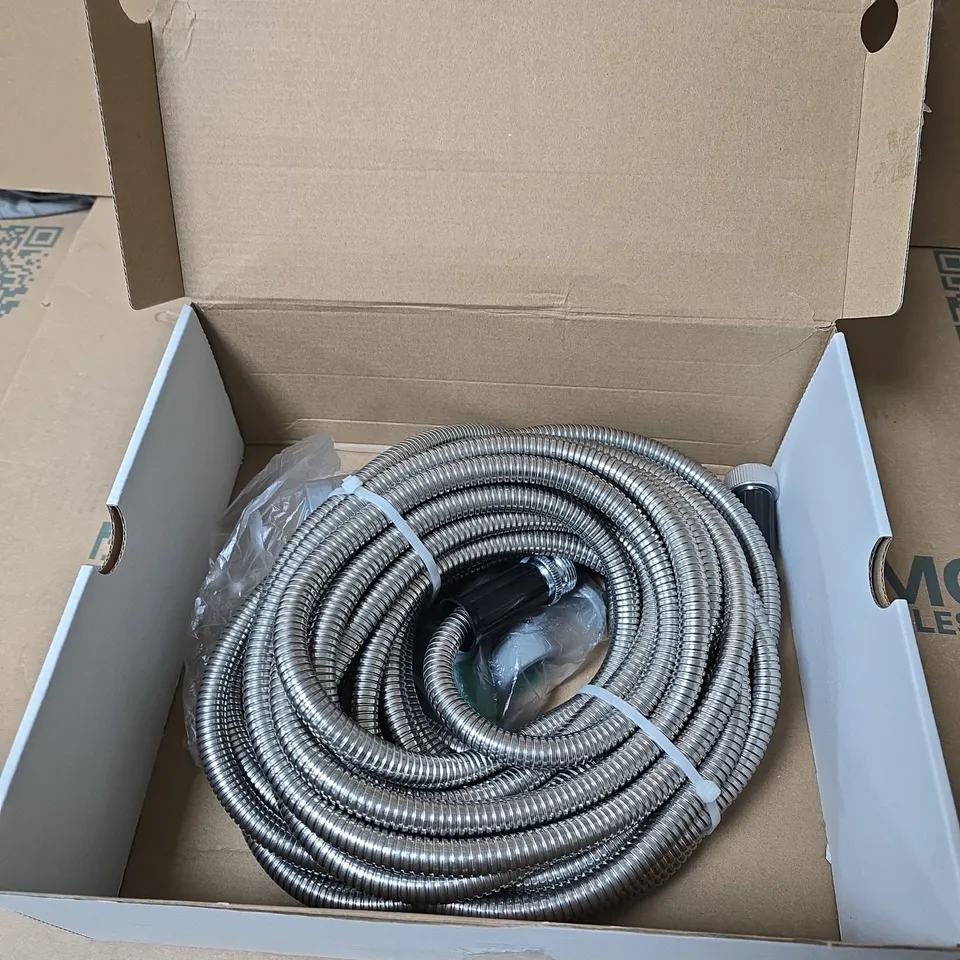 STAINLESS STEEL 50FT GARDEN HOSE WITH SPRAY GUN 