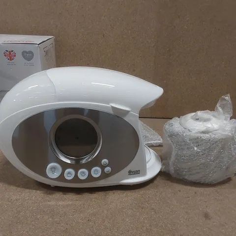 BOXED SWAN STM200N TEASMADE WITH LCD ANALOGUE CLOCK LIGHT, RAPID BOIL AND ALARM