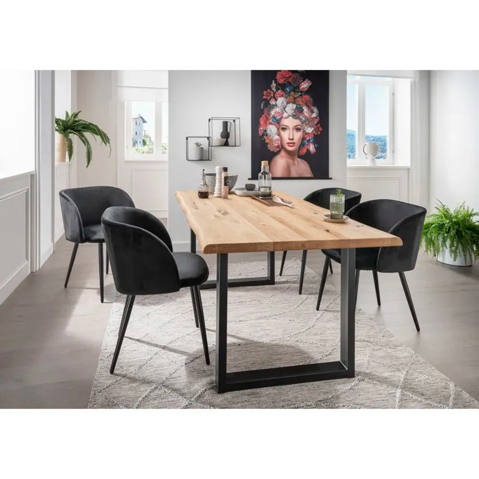 BOXED GRUND SOLID OAK DINING TABLE (2 BOXES)