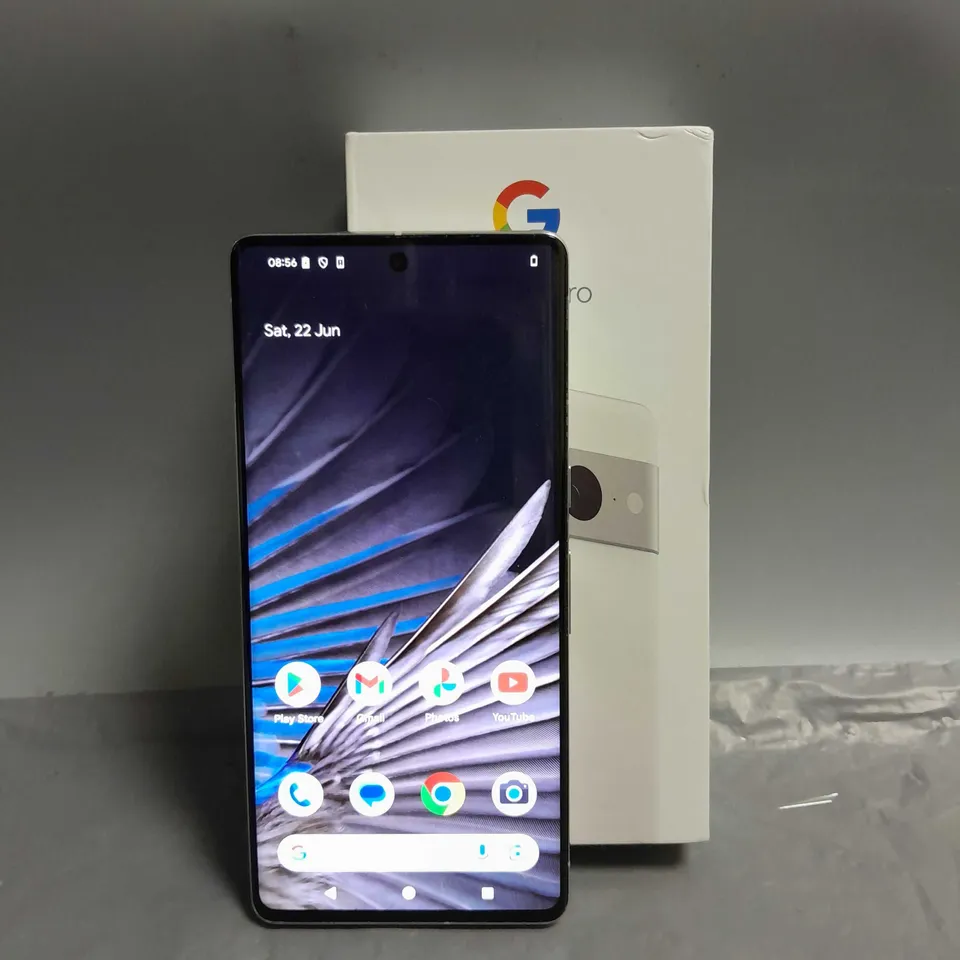 BOXED GOOGLE PIXEL 7 PRO IN WHITE 