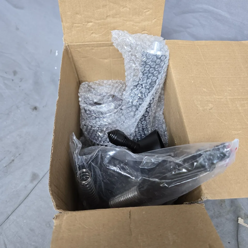 IVAN PARIS CHICHA HOOKAH SET - BOXED