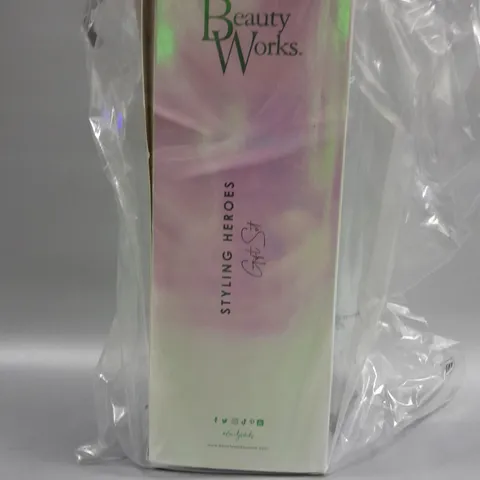 BOXED BEAUTY WORKS 10-IN-1 MIRACLE SPRAY X ARGAN SERUM GIFT SET