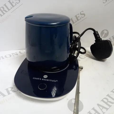 SET OF TWO PLUG POWERED CUP WARMER SET
