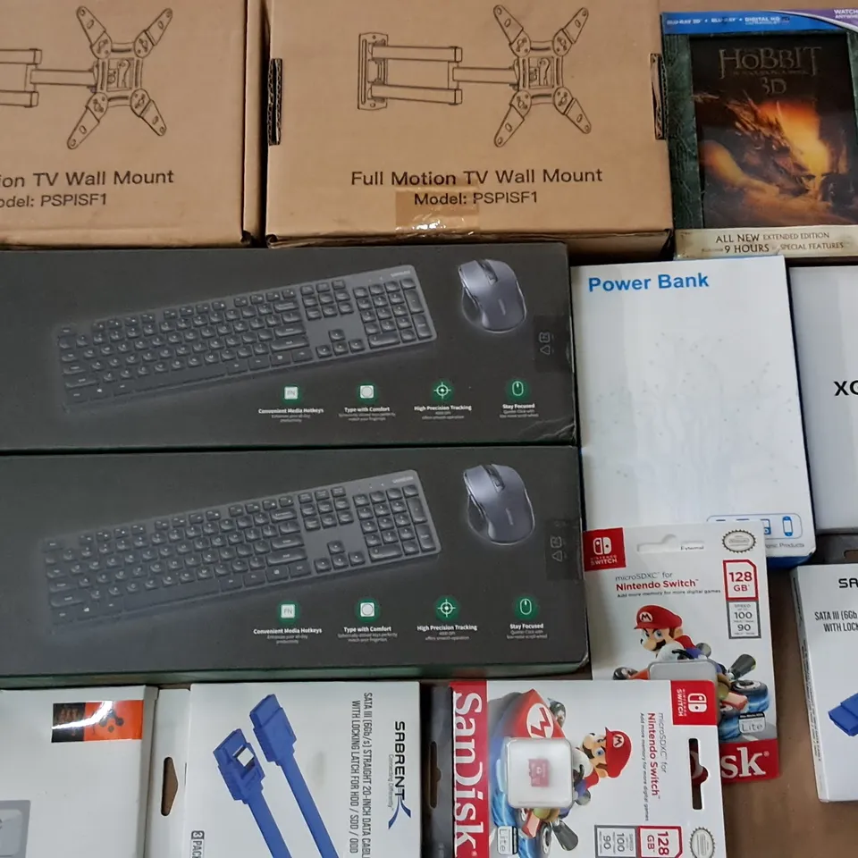 LARGE QUANTITY OF ASSORTED ITEMS TO INCLUDE GREEN KEYBOARD & MOUSE COMBO, POWER BANKS AND TV WALL MOUNTS