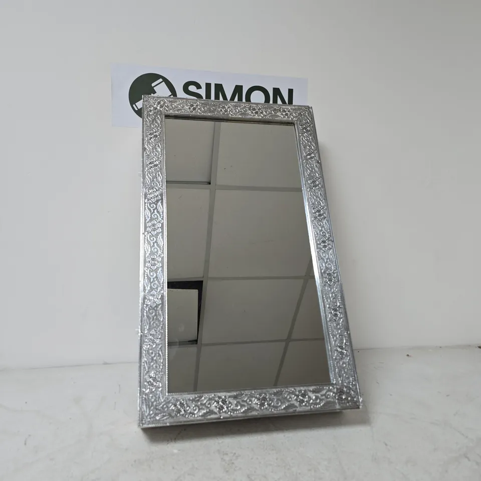 LIVMORE HANDMADE OXIDIZED WALL MOUNT JEWELLERY ORGANIZER