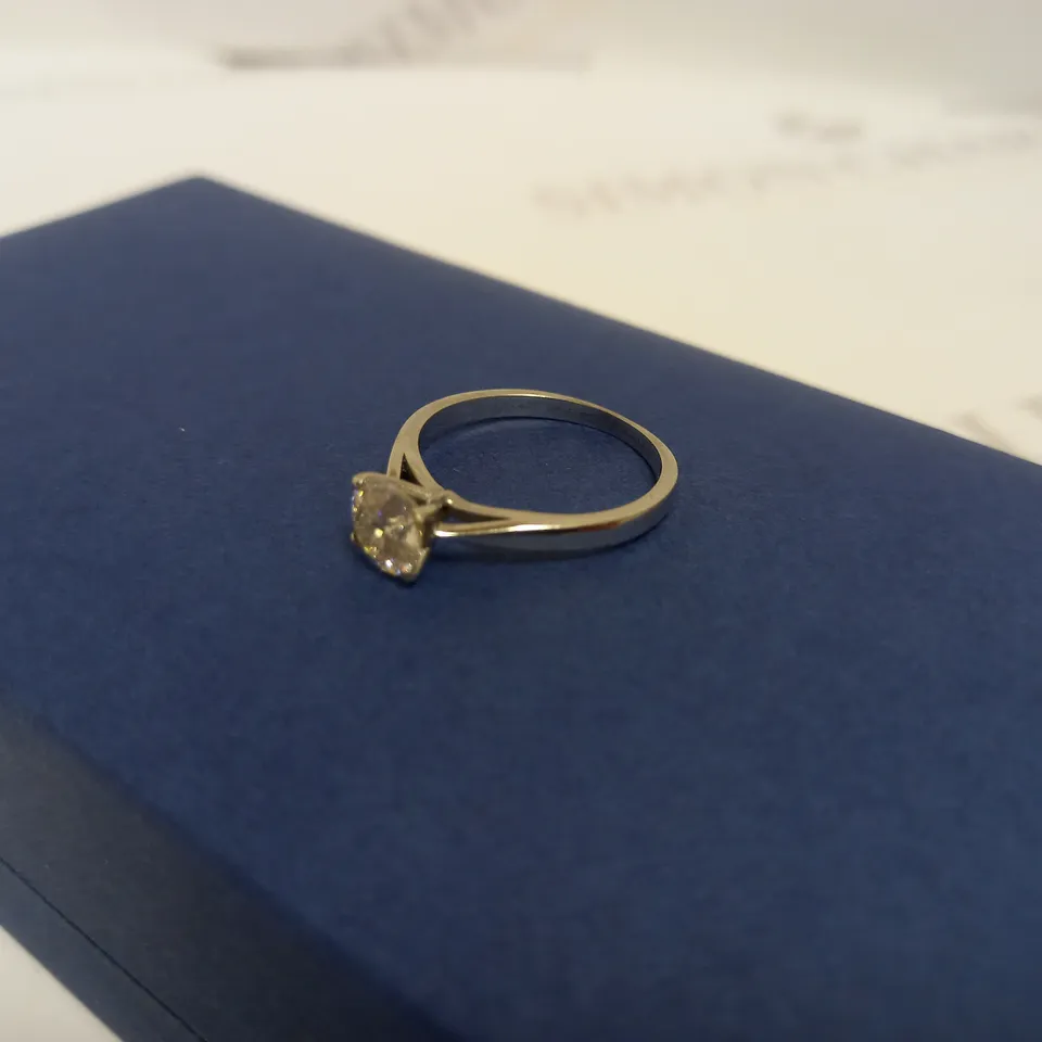 MOISSANITE9CT GOLD 1CT SPECIAL EDITION 100 FACETS SOLITAIRE RING SIZE P RRP £479