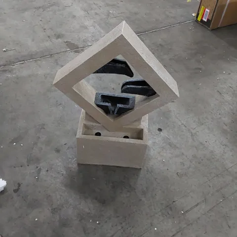 BOXED DIAMOND LED GARDEN WATER FOUNTAIN