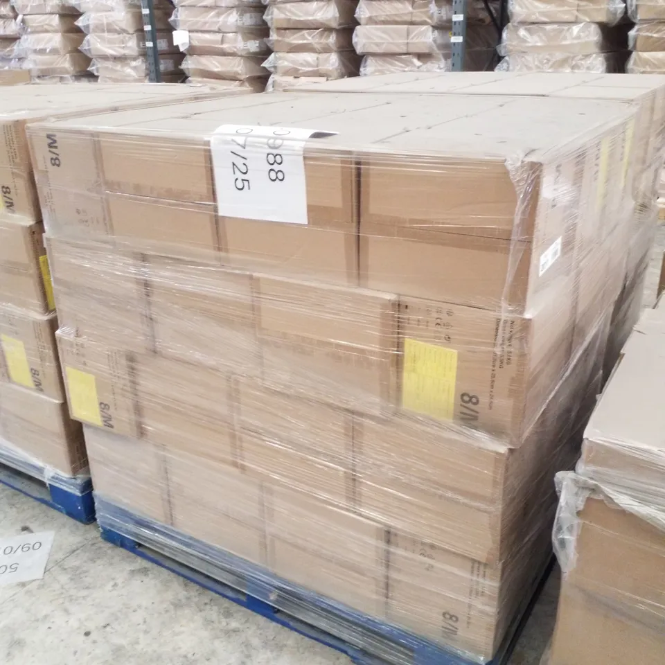 PALLET CONTAINING APPROXIMATELY 600 INTCO VINYL GLOVES 100PK MEDIUM