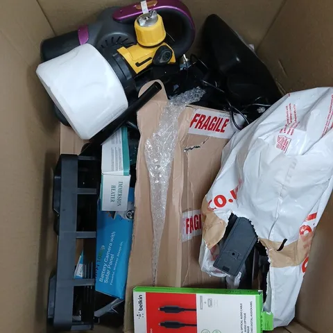 LARGE BOX OF APPROX 10 ELECTRICAL ITEMS TO INCLUDE SECURITY CAMERA'S, HEATER AND HOOVER PARTS