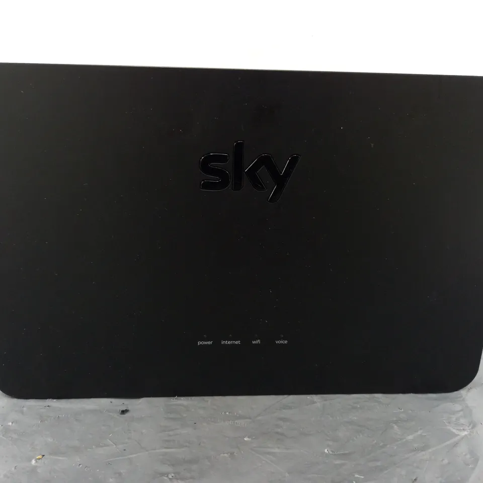SKY SR 203 ROUTER WIFI SKY Q DUEL 