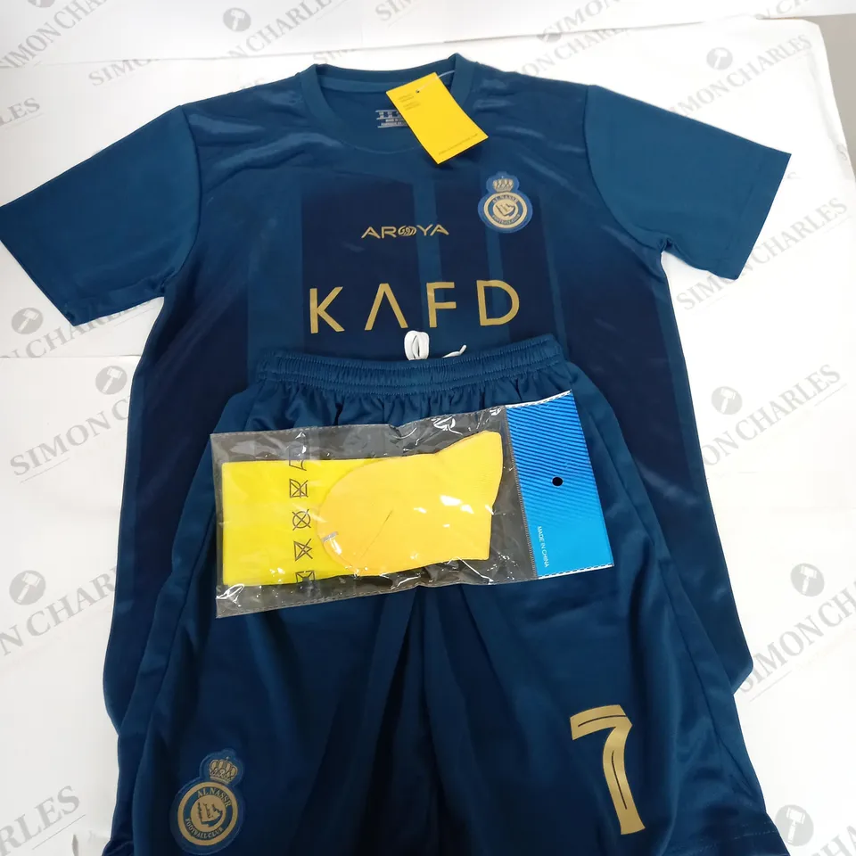 AL NASSR AWAY KIT WITH RONALDO 7 SIZE 28