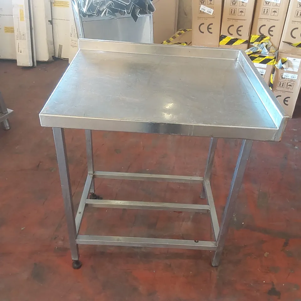 STAINLESS STEEL COMMERCIAL KITCHEN PREP TABLE PIECE