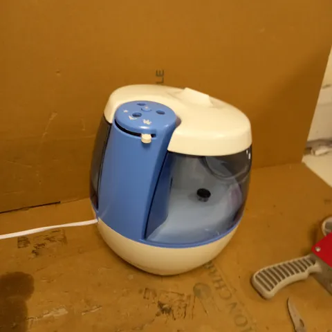 VICKS VUL575 SWEET DREAMS COOL MIST HUMIDIFIER WITH IMAGE PROJECTOR