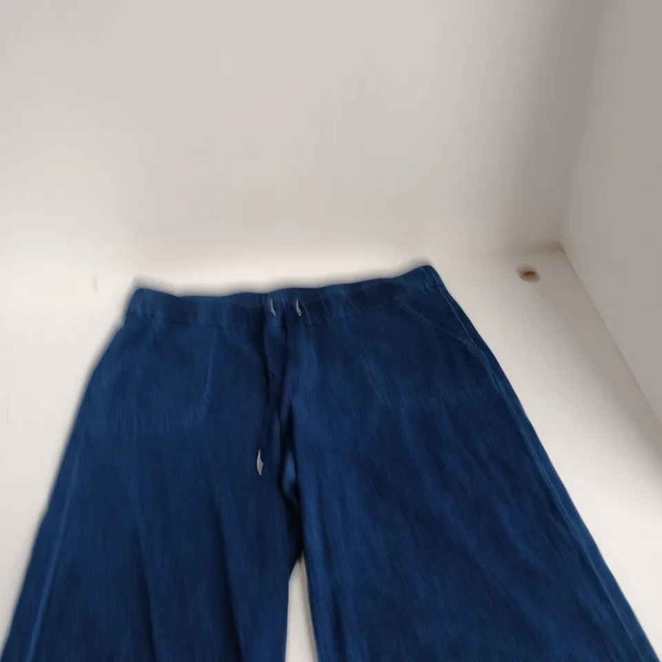 D&CO DENIM + COMPANY TROUSERS – UK 2XL