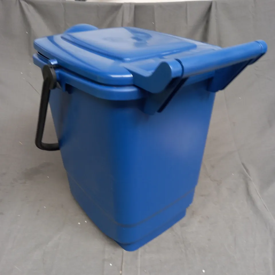 BLUE 23L KERBSIDE CADDY