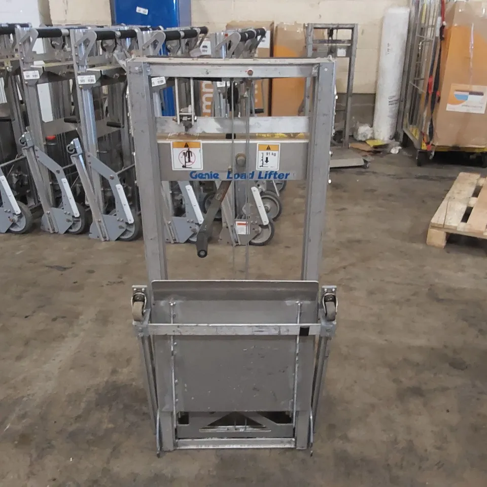 GENIE LL5 LOAD LIFTER