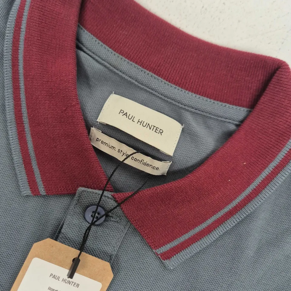 PAUL HUNTER RONALD POLO IN GREY/BLUE - LARGE