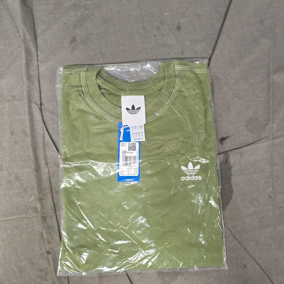 ADIDAS ESSENTIALS T-SHIRT IN GREEN SIZE MEDIUM