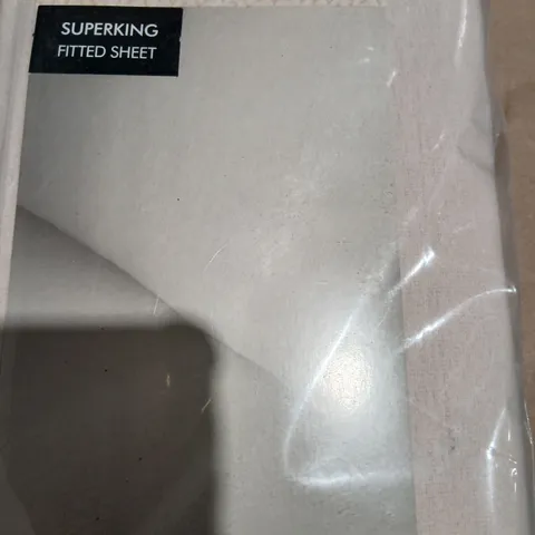 CATHERINE LANSFIELD SUPERKING FITTED SHEET