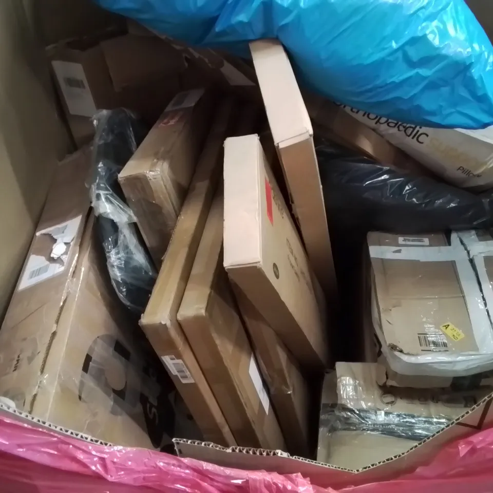 PALLET CONTAINING VARIOUS ASSORTED BOXED HOUSEHOLD ITEMS TO INCLUDE: SMART BATHROOM MIRRORS, ORTHOPEDIC SUPPORT PILLOW, AND LOTS MORE UNMARKED BOXED ITEMS 