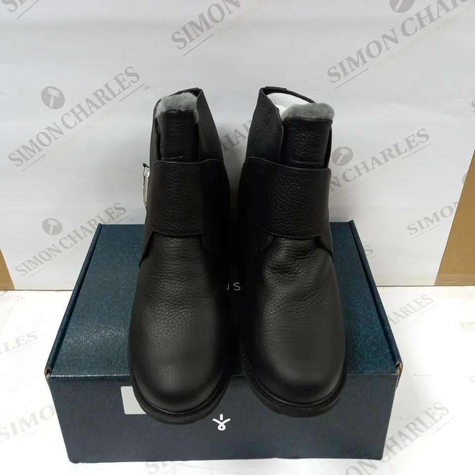 EMU AUSTRALIA BOURKE LEATHER ANKLE BOOTS UK SIZE 8 BLACK 