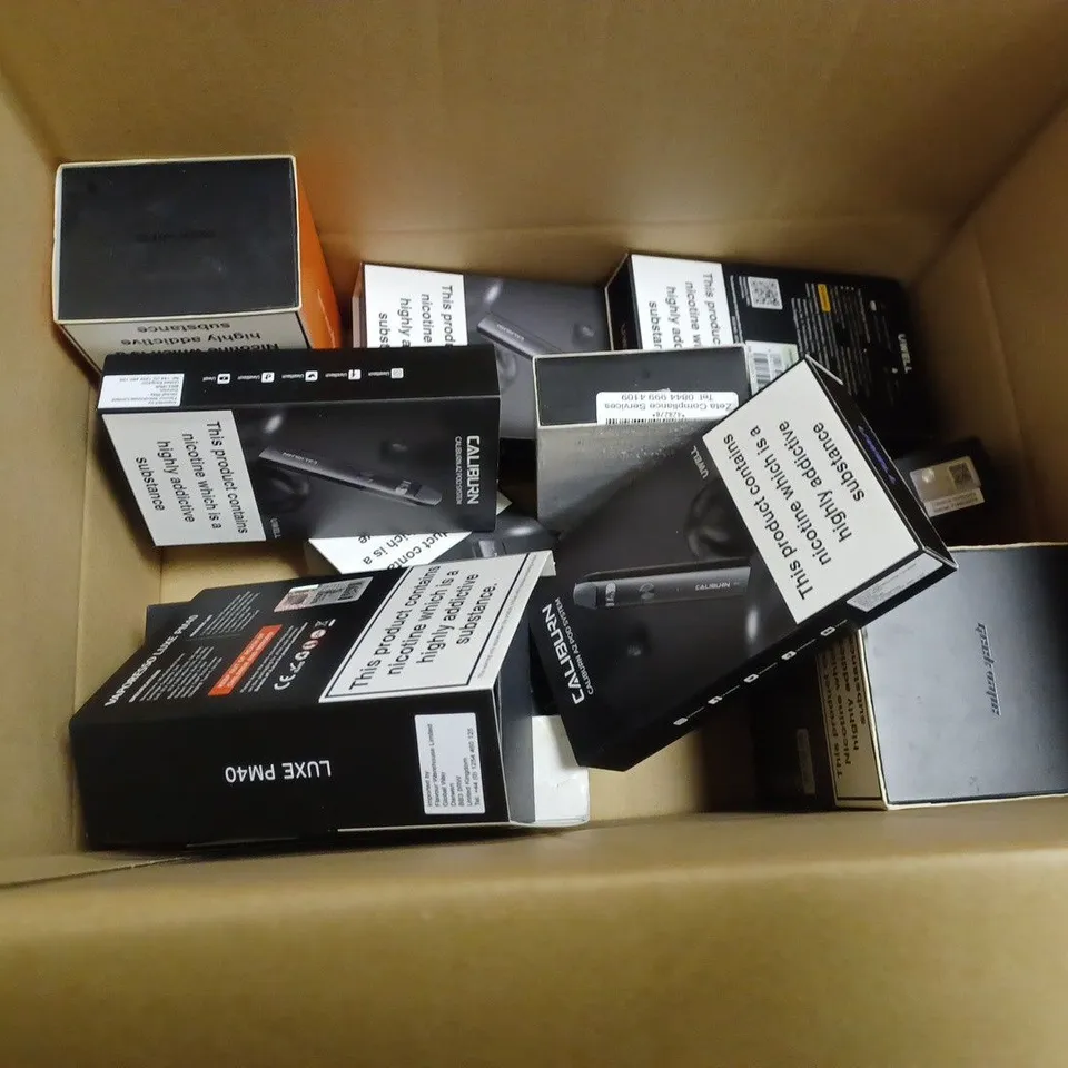 BOX OF APPROX 14 ASSORTED E-CIGARETTES TO INCLUDE - VAPORESSO XROS 3 MINI - VOOPOO VINCI POD KIT - CALIBURN A2 POD SYSTEM ECT