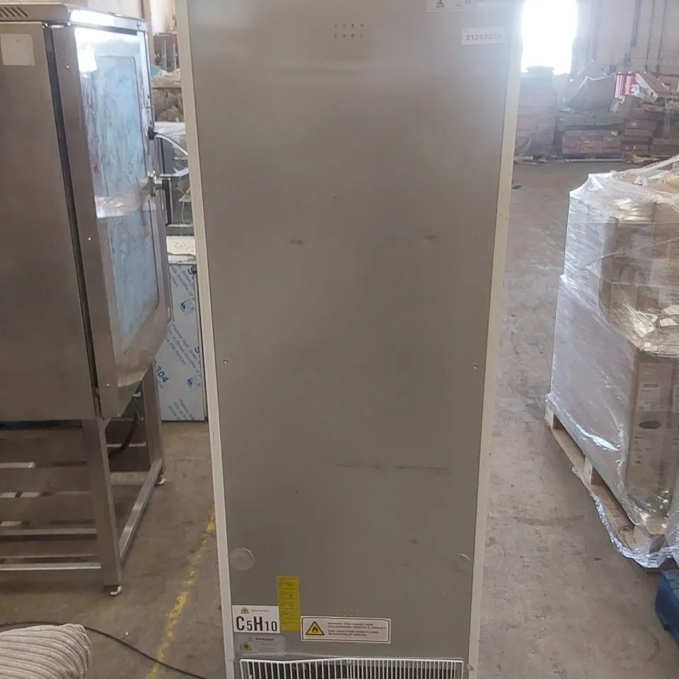 HUSKY FBR400H-WE-R-HT COMMERCIAL UPRIGHT FREEZER