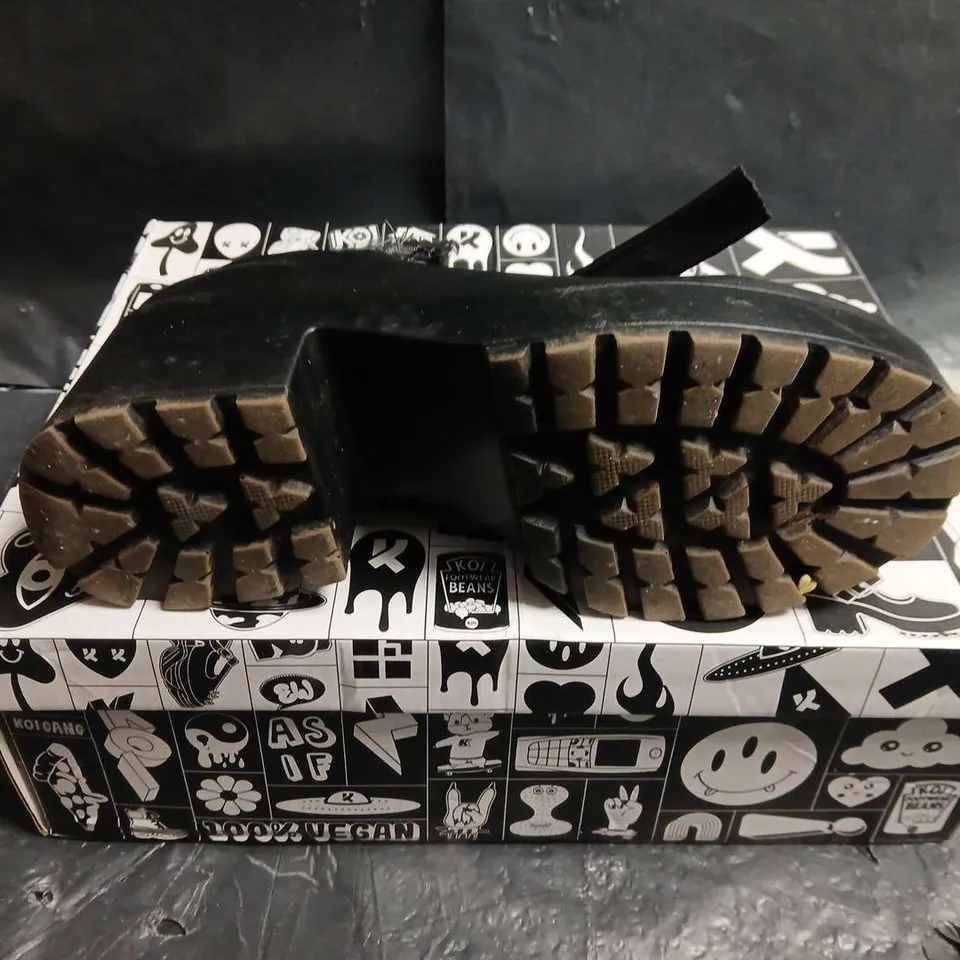 BOXED PAIR OF KOI WOMEN'S BLACK VEGAN LEATHER MARY JANE SHOES WITH STRAP – UK SIZE 5