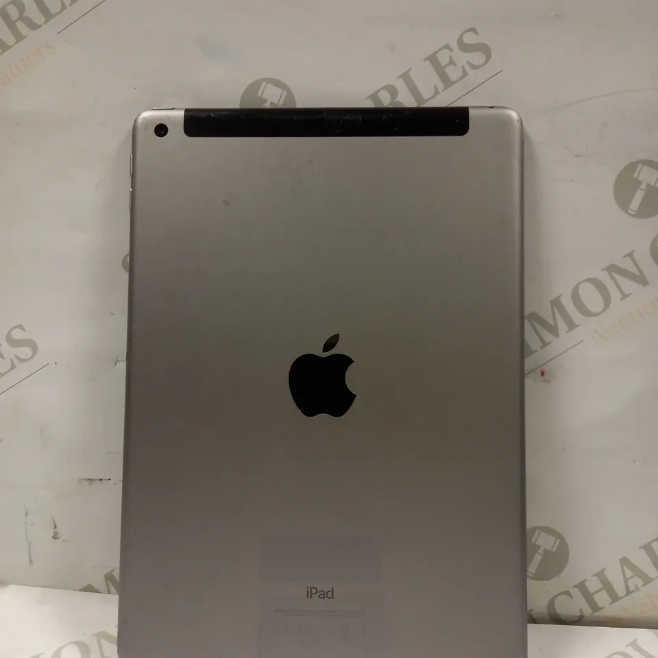 APPLE IPAD 9.7 IN GREY