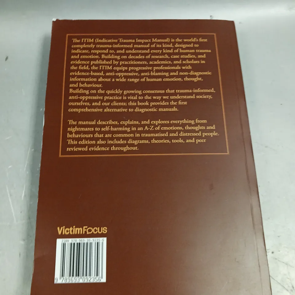 INDICATIVE TRAUMA IMPACT MANUAL ITIM FOR PROFESSIONALS - FIRST EDITION 