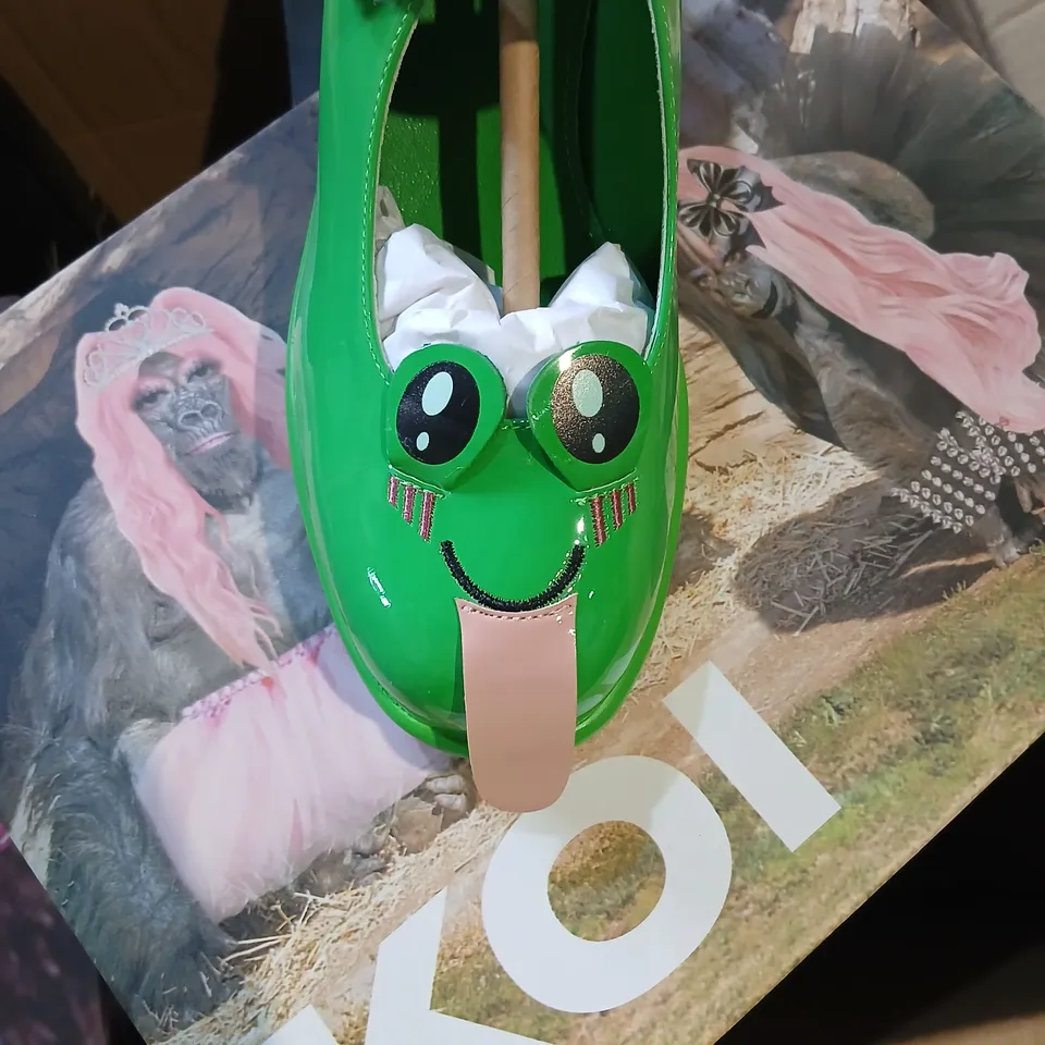 KOI TIRA MARY JANE SHOES 'CHEEKY FROG EDITION' UK3 – GREEN