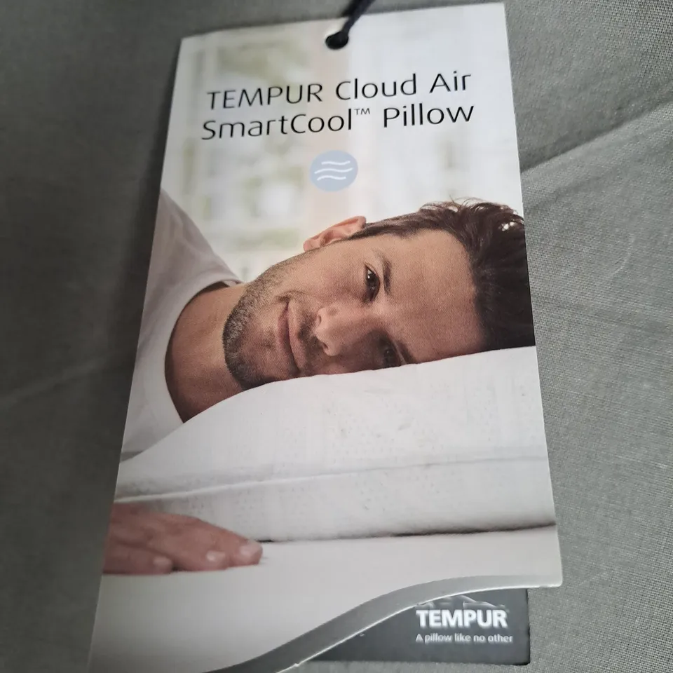 TEMPUR CLOUD AIR SMARTCOOL PILLOW