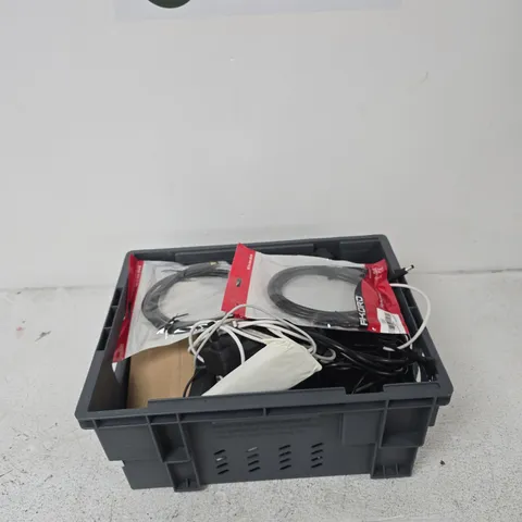 TOTE OF APPROXIMATELY 13 ASSORTED ITEMS TO INCLUDE: SKY ROUTER