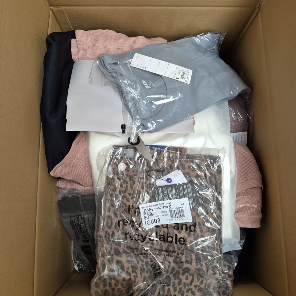 LARGE BOX OF ASSORTED CLOTHING ITEMS IN VARIOUS SIZES, STYLES AND COLOUR - COLLECTION ONLY