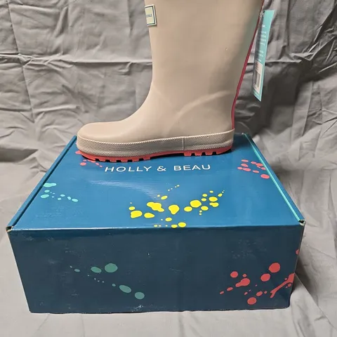HOLLY & BEAU CAMEL RAIN BOOTS – BEIGE, KIDS' UK 13 (EU 32 / US 1)