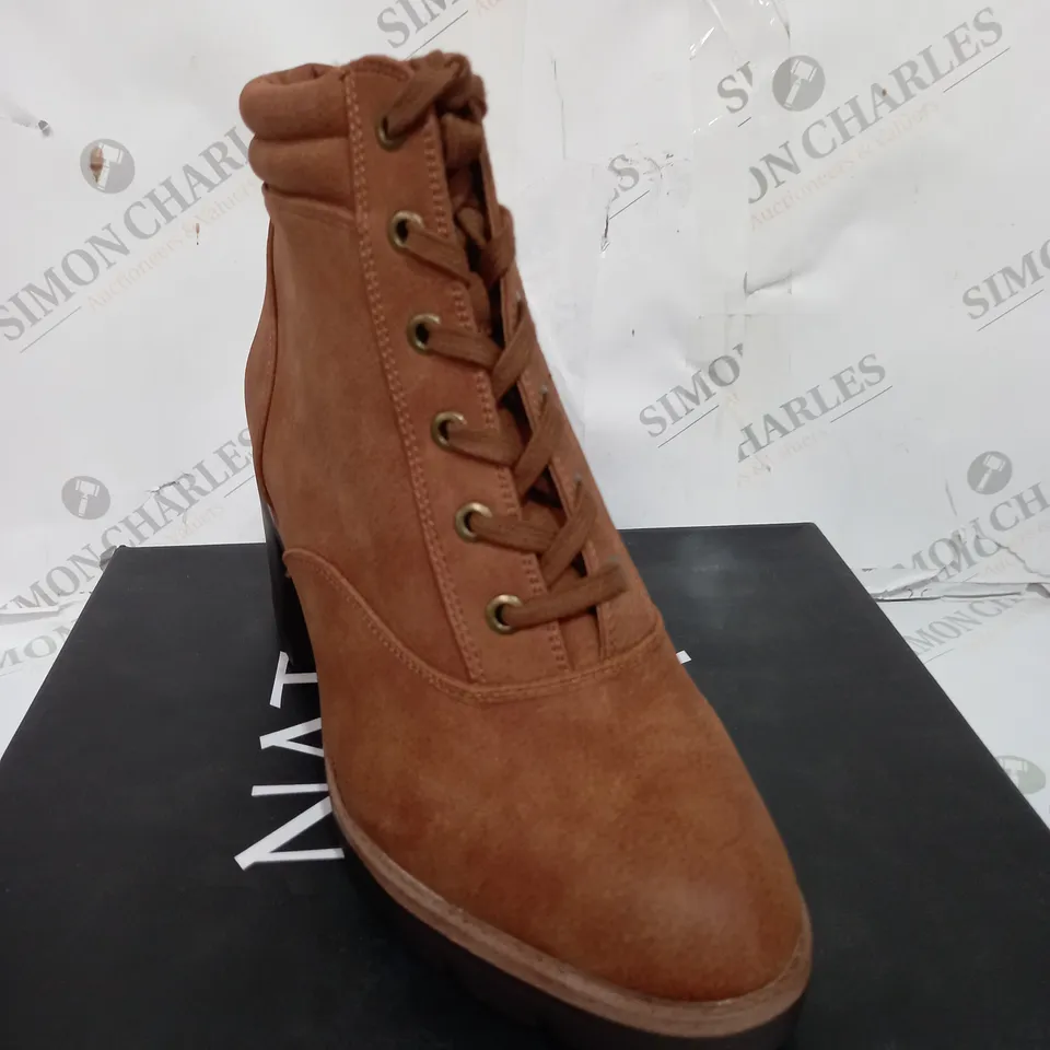 NATURALIZER JAGGER BROWN HEELED BOOT - UK SIZE 6