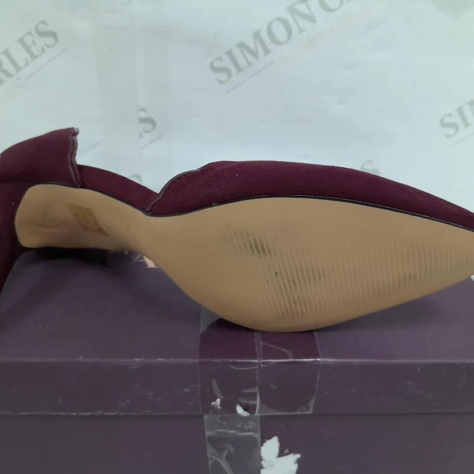 BOXED PAIR OF CARVELA LOVING WONE SUEDETTE HEELS - SIZE 39 