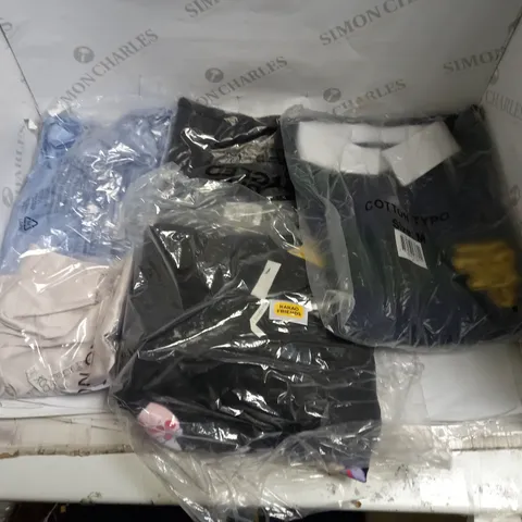 BOX OF 5 BRAND NEW COTTON:ON CLOTHES TO INCLUDE SHIRTS, TOPS, LEGGINGS ETC