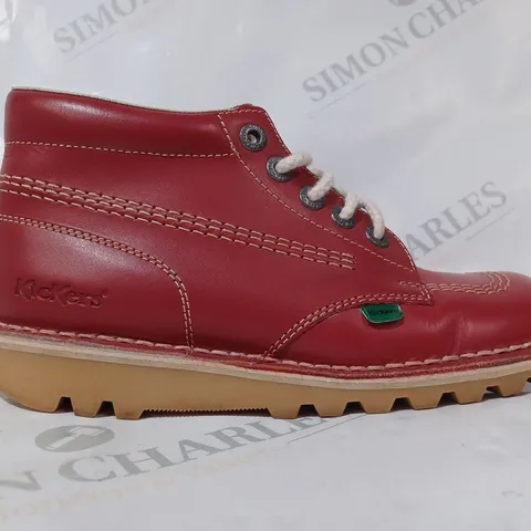 BOXED PAIR OF KICKERS LEATHER HI-TOP SHOES IN RED EU SIZE 39