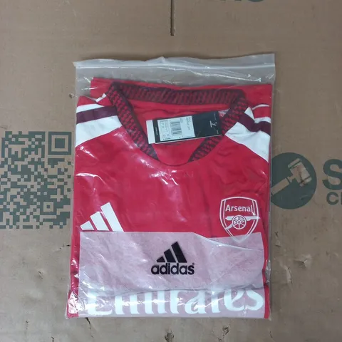BAGGED ADIDAS ARSENAL FOOTBALL JERSEY IN RED SIZE 4XL