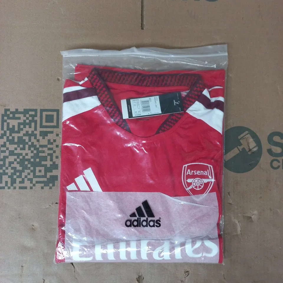 BAGGED ADIDAS ARSENAL FOOTBALL JERSEY IN RED SIZE 4XL