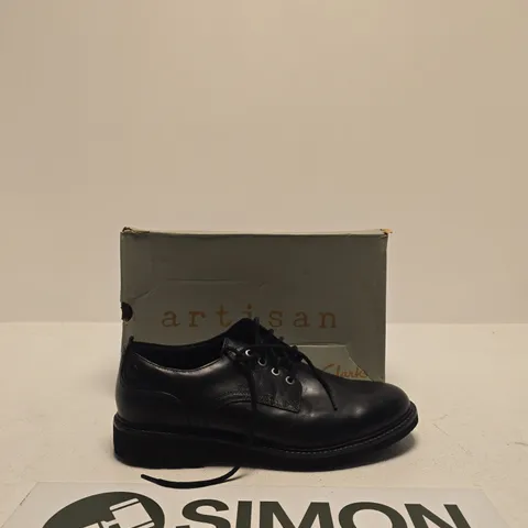 CLARKS ARTISAN BLACK LEATHER LACE-UP SHOES – MEN'S SIZE UK 10G