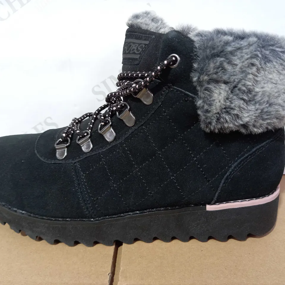 SKECHERS MOUNTAIN KISS SUEDE PADDED FUR TRIM HIKER BOOT (BLACK), SIZE 3.5 UK