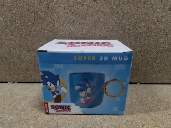 Lot 6042: BOXED SONIC THE HEDGEHOG SUPER 3D MUG - 5080763 | Simon