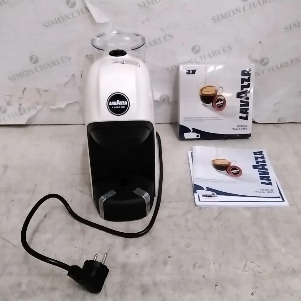 BRAND NEW BOXED LAVAZZA TINY ESPRESSO COFFEE MACHINE 