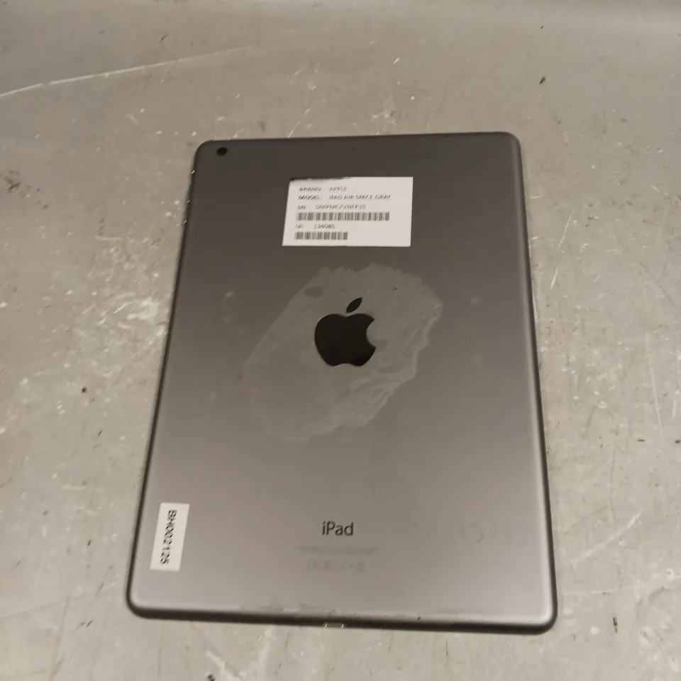 APPLE IPAD AIR SPACE GREY - MODEL A1474